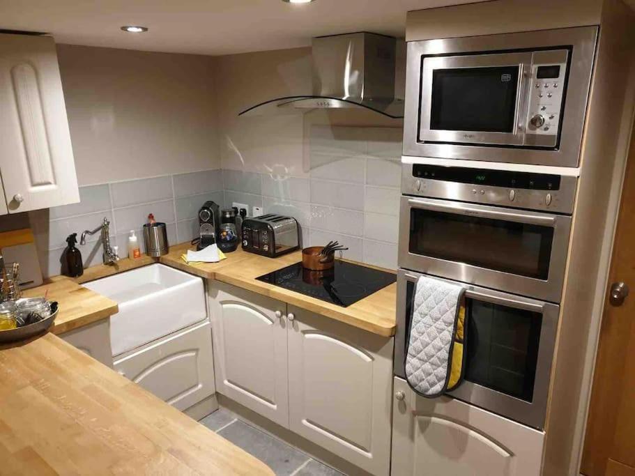 Luxury Barn Conversion At Rudding Harrogate Zewnętrze zdjęcie