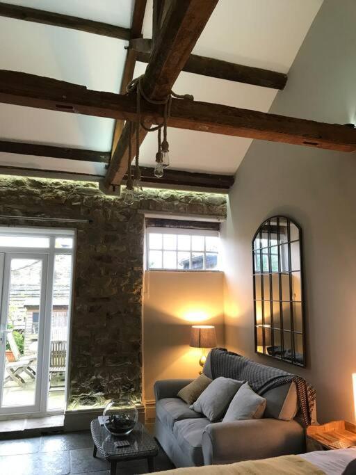 Luxury Barn Conversion At Rudding Harrogate Zewnętrze zdjęcie
